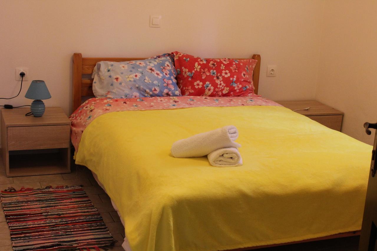 Aaron Apartments Ферма Екстер'єр фото